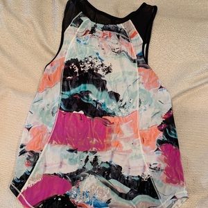 Lululemon tank top